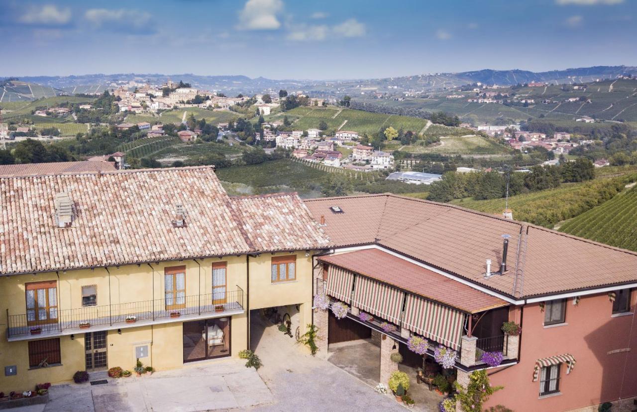 I Quattro Grappoli Bed & Breakfast Neive Exterior photo