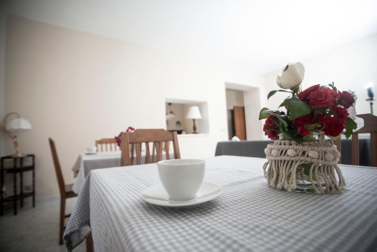 I Quattro Grappoli Bed & Breakfast Neive Exterior photo