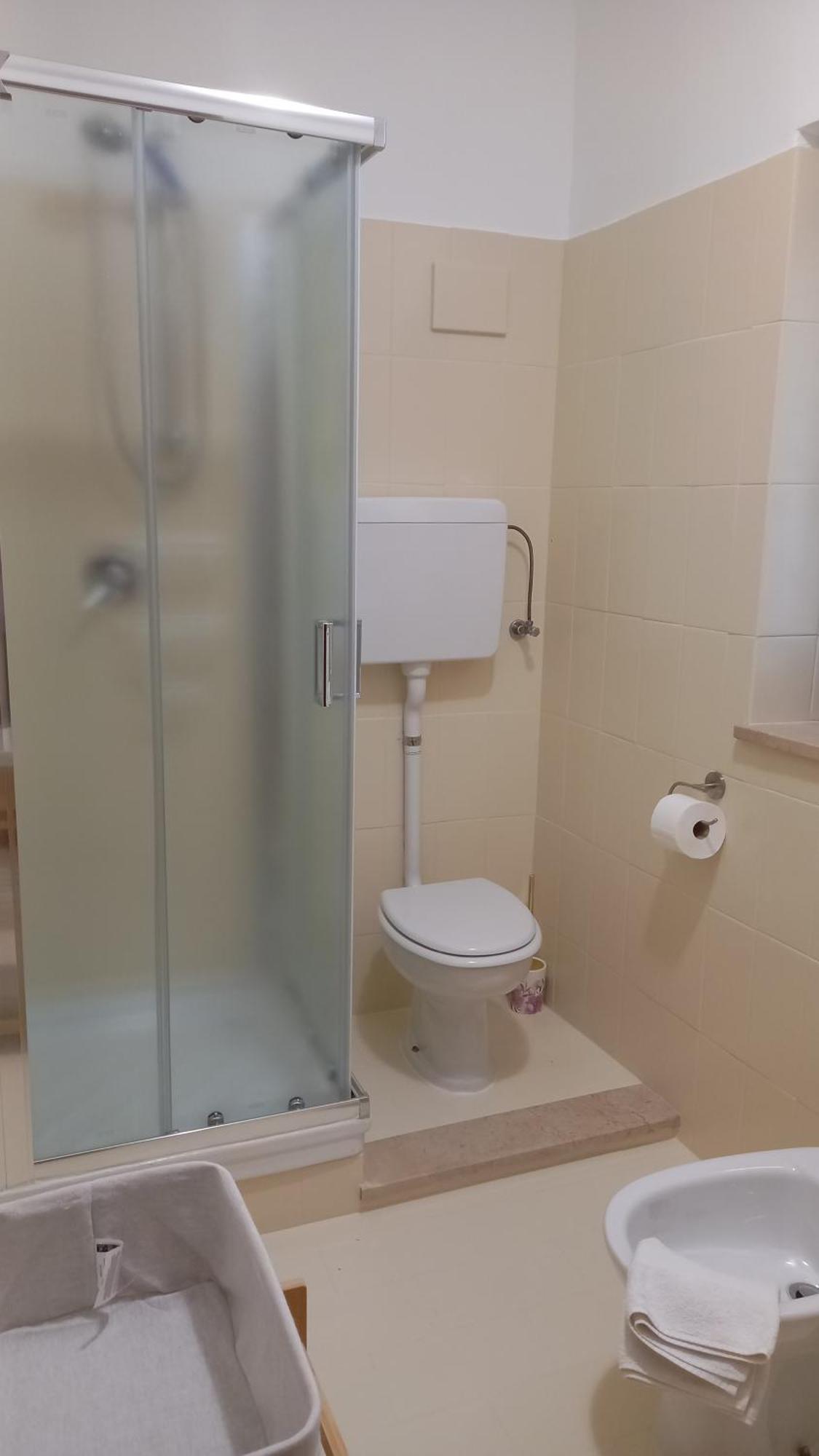 I Quattro Grappoli Bed & Breakfast Neive Room photo